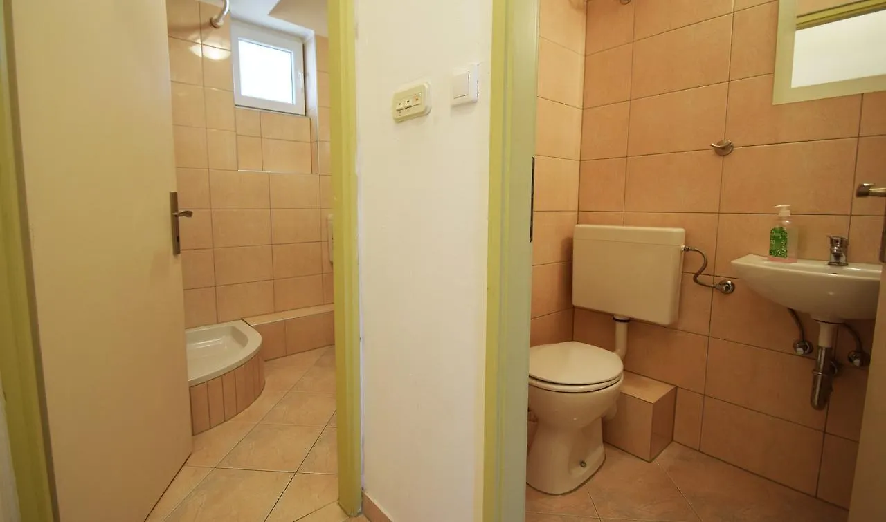 Apartment Duda Starigrad Paklenica 0*,  Croatia