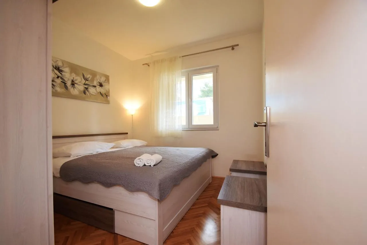 Apartment Duda Starigrad Paklenica